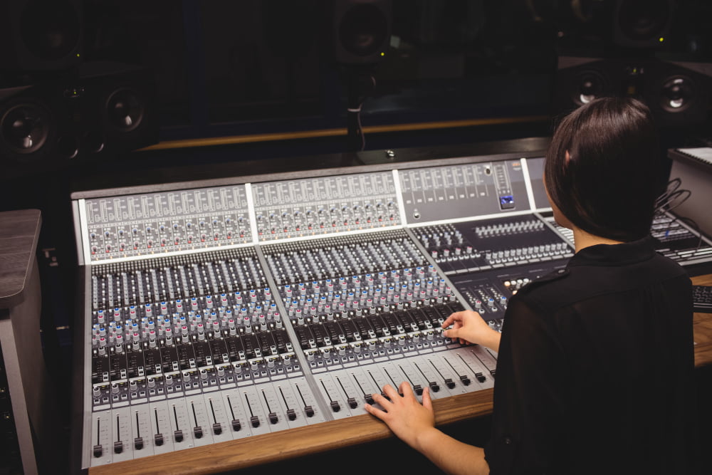 O que faz um técnico de produção de áudio e vídeo?