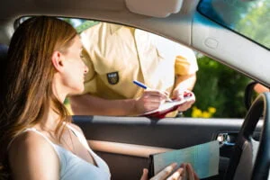 Leia mais sobre o artigo Multa em carro alugado é responsabilidade de quem?