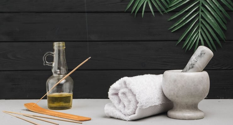 Massagem Facial: Revitalização e Rejuvenescimento